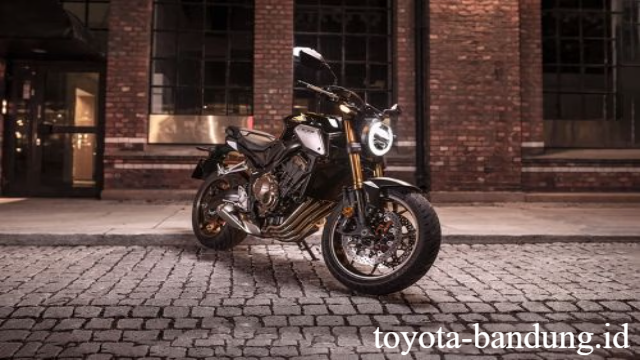 Honda CB650R: Naked Sport Modern dengan Performa Bertenaga